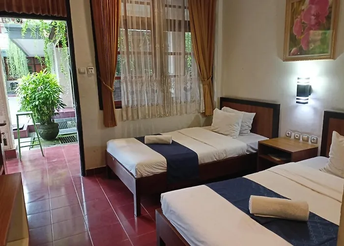 Hotel Catur Adi Putra Denpasar-bali 2*