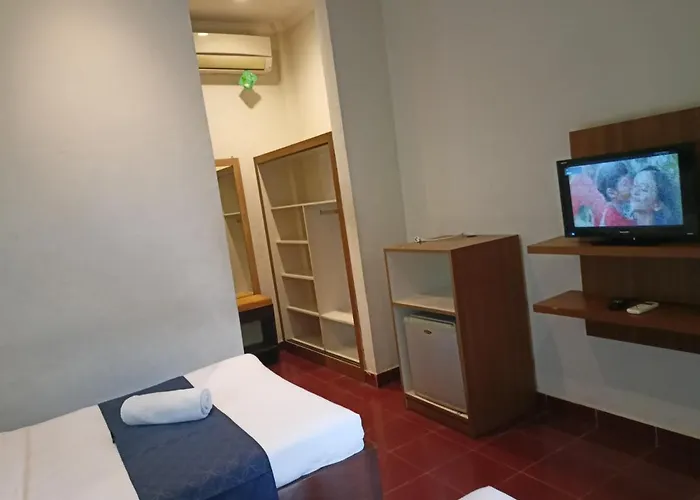 Catur Adi Putra Denpasar-bali 2*