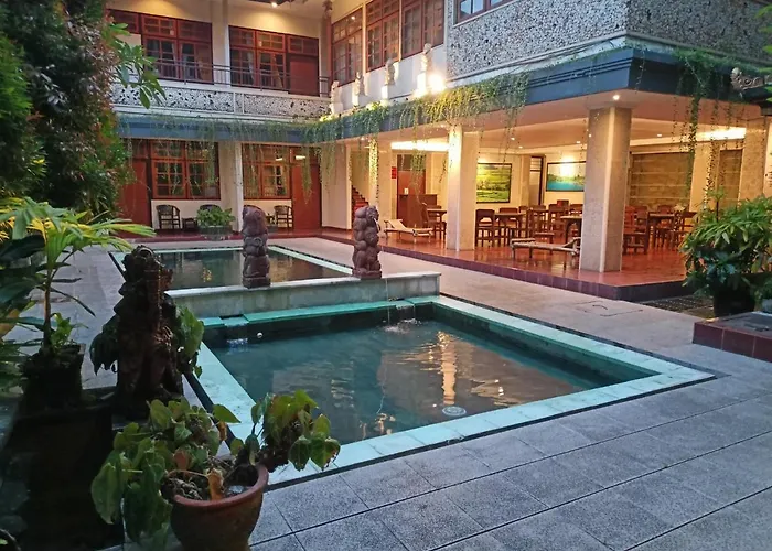 Catur Adi Putra Denpasar-bali Hotel 2*