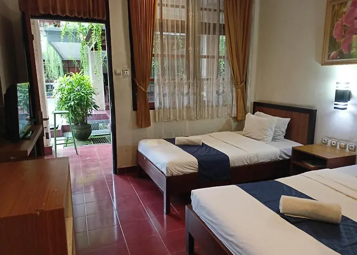 Hotel Catur Adi Putra Denpasar-bali 2*