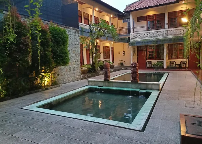 Catur Adi Putra Denpasar-bali 2*